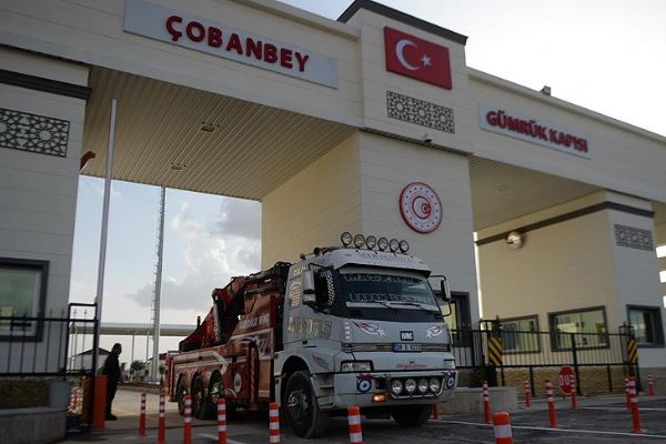 Çobanbey Sınır Kapısı yeniden açıldı
