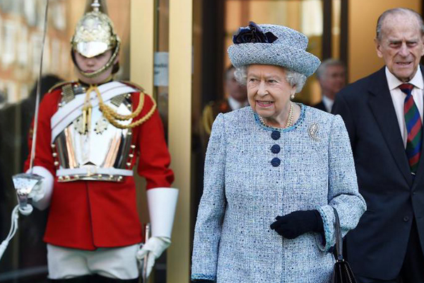 İngiliz Kraliyetinden Sussex Düşesine uyarı