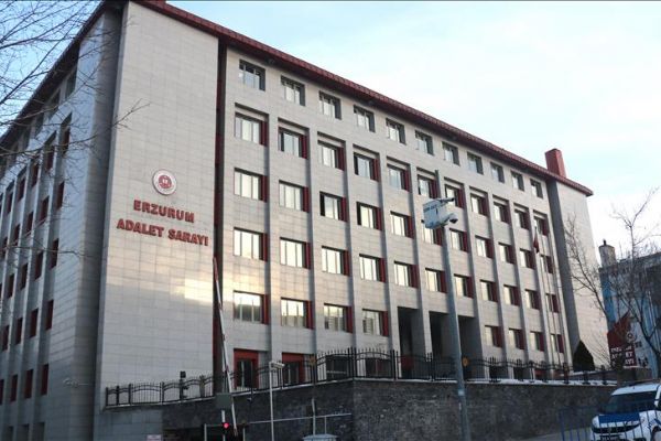 Cumhuriyet tarihinin en büyük eroin operasyonunda tutuklama