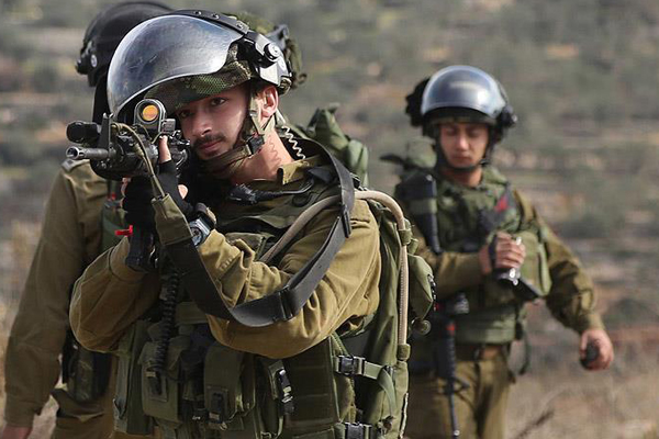 Gazze sınırında fotoğraf paylaşan İsrailli askere hapis