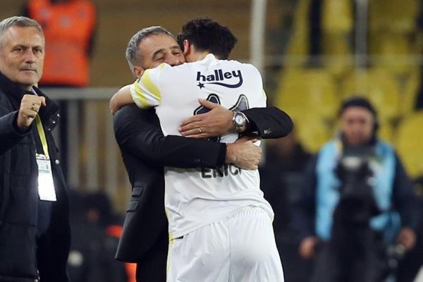 Mehmet Ekici, Ersun Yanal'la çıkışa geçti