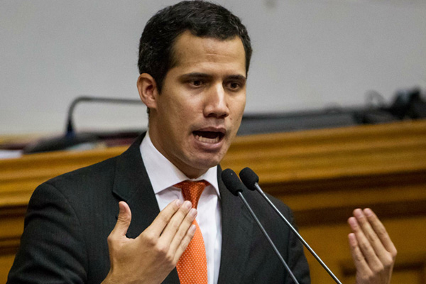 Guaido’dan yeni hamle: 10 ülkeye yeni diplomatik temsilci atadı
