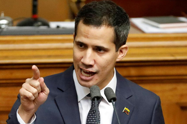 Guaido'dan AB'ye çağrı: ABD gibi siz de yaptırım uygulayın