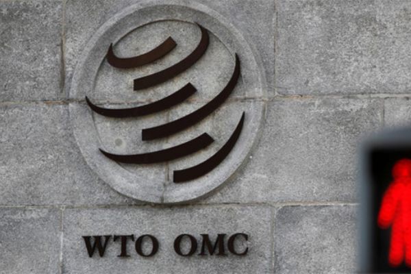 BAE Katar'ı Dünya Ticaret Örgütüne şikayet etti