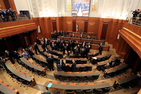 Lübnan'da yeni hükümet kuruldu