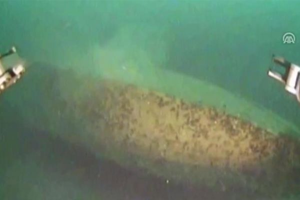 2. Dünya Savaşı'ndan kalma denizaltı bulundu