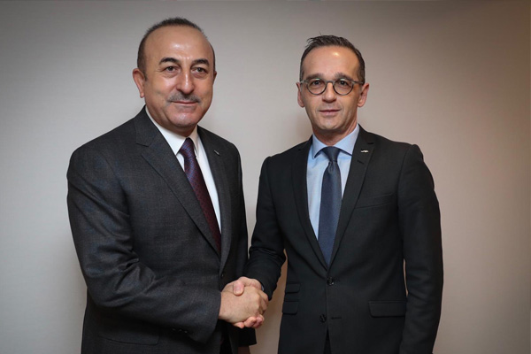 Çavuşoğlu, Alman mevkidaşı ile görüştü
