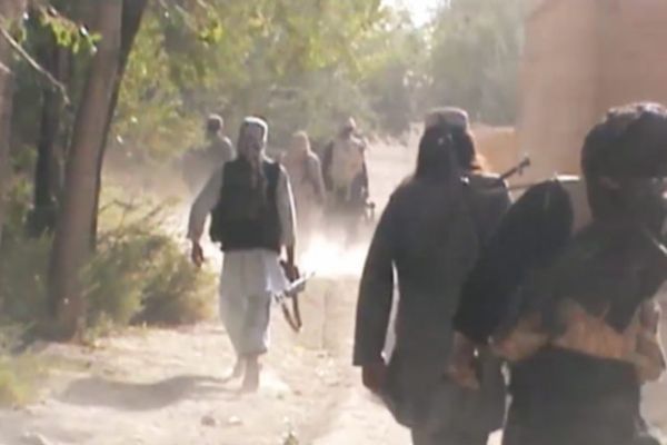 Taliban askeri karakola saldırdı: 6 ölü