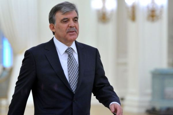 'Abdullah Gül'e suikast' yazısını yazan Talat Atilla kovuldu mu?