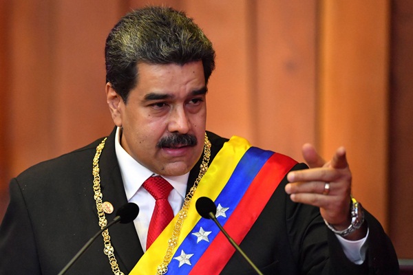 Maduro'dan Trump'a: Dur Trump! Elini kana bulayacak hatalar yapıyorsun