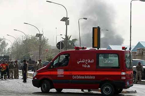 Hacıları taşıyan otobüsün geçtiği yolda patlama