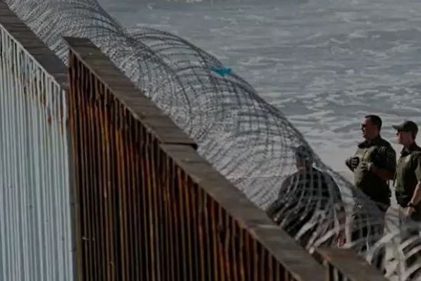 Pentagon'dan Meksika sınırına ilave 3 bin 750 asker