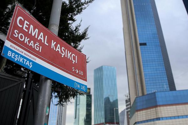 'Cemal Kaşıkçı Sokağı' için imza kampanyası