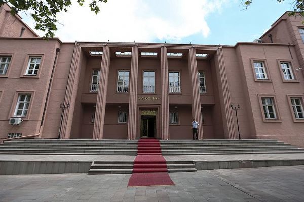 Eski Yargıtay üyesine FETÖ'den 10 yıl hapis