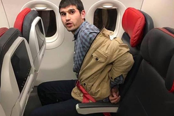 300 Müslümanın katili ‘onu’ istedi