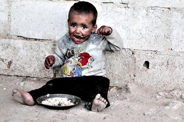 Suriye'de Heccin'den kaçan çocuklar hipotermiden ölüyor