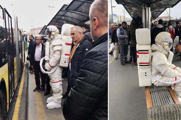 Metrobüste astronot gören yolcular şaşkına döndü