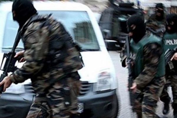 İzmir'de PKK/KCK terör örgütüne operasyon
