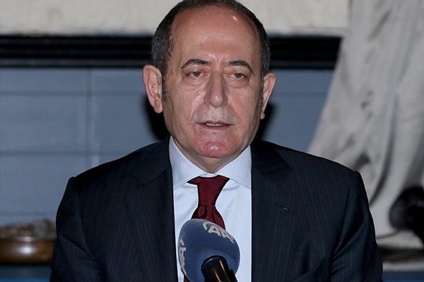 CHP Genel Sekreteri Mehmet Akif Hamzaçebi istifa etti