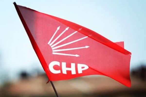 İzmir'in Selçuk ilçesi CHP yönetimi istifa etti