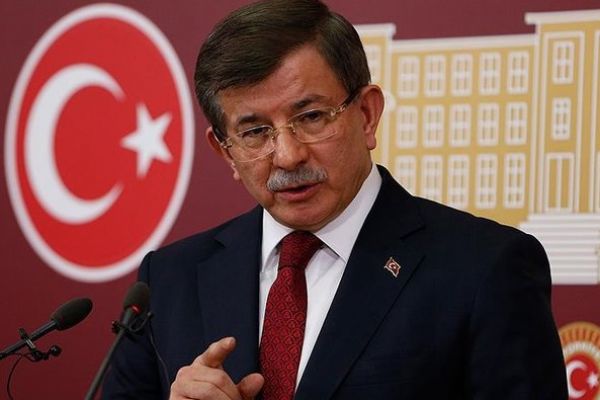 CHP'nin ilk başörtülü adayından Davutoğlu açıklaması