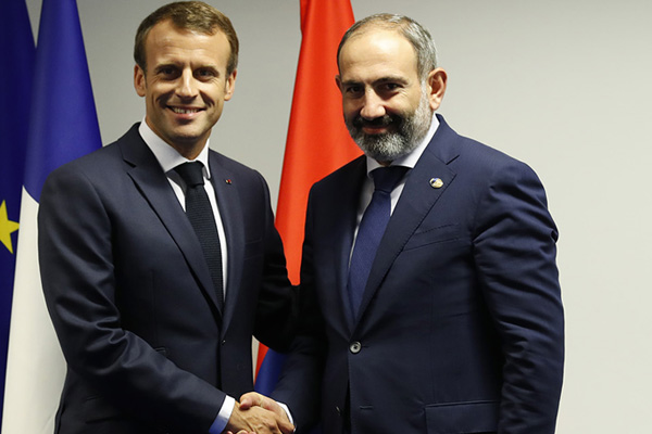 Paşinyan’dan, Macron'un soykırım kararı ile ilgili açıklama