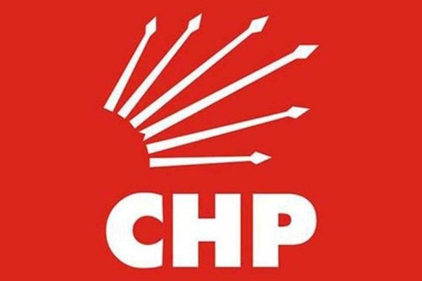 CHP'de toplu istifa