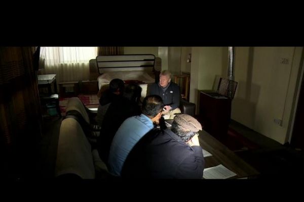 Afgan tercümanlar İngiltere'ye sığınma talebinde bulundu