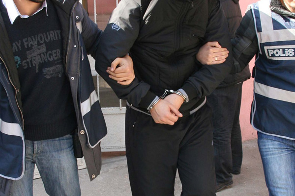 Van'da terör operasyonu: 27 gözaltı