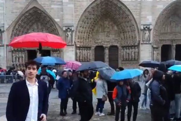 Bu şemsiye mobil uygulamayla sizi takip ediyor