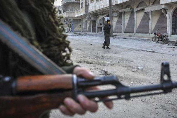 PKK, sınır bölgelerinde silah ticareti yapmaya devam ediyor