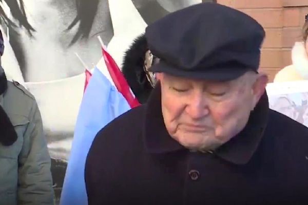 Uygur Türkü yaşlı adam: Bizden daha fazla aşağılanmış, horlanmış hayvanlar bile görmedim.