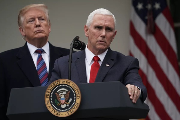 ABD'den Avrupa'ya İran'la nükleer anlaşmadan çekilme çağrısı