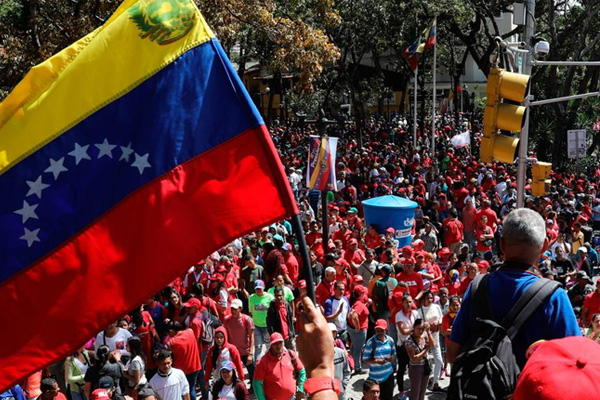 50 ülke Venezuela'ya destek için bir araya geldi