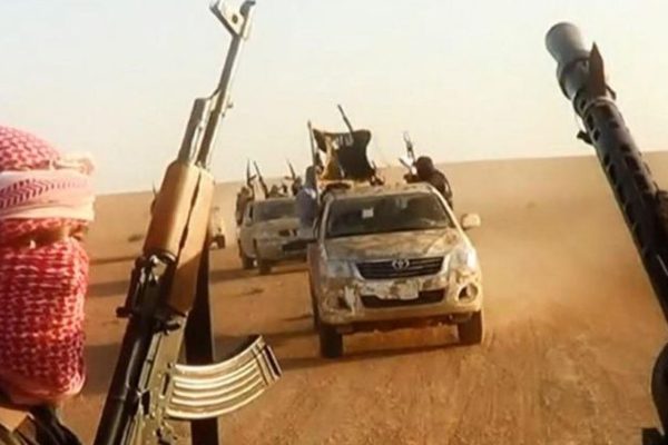 IŞİD Irak'ta 3 sivili kaçırdı