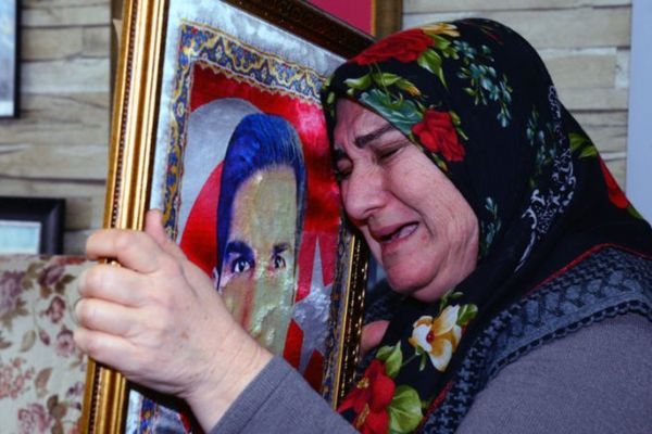 Şehit annesinden, Şehidin eski nişanlısına sitem