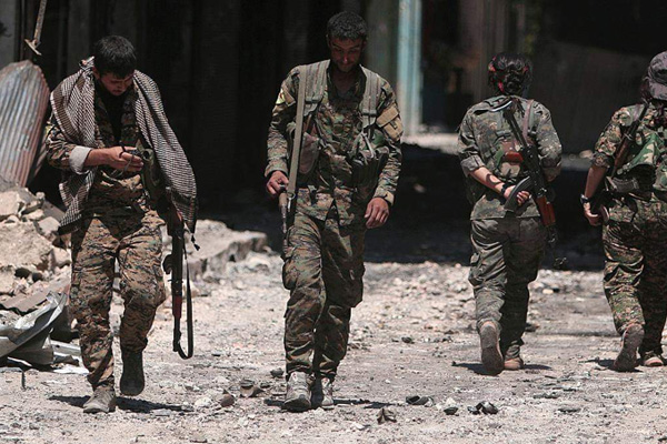 Çoban kılığına giren PKK'lılar katlediyor