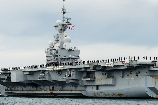 Fransa ve S. Arabistan'dan ''deniz savunma'' anlaşması