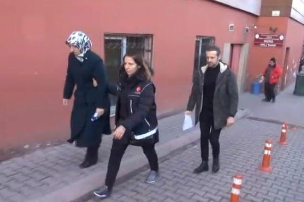 FETÖ'nün kadın yapılanmasında 9 gözaltı