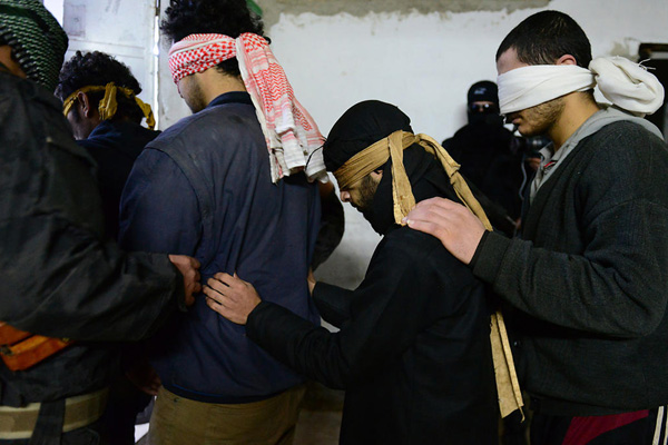 Trump’ın ardından PYD’den de Avrupa’ya çağrı geldi: IŞİD'li vatandaşlarınızı geri alın