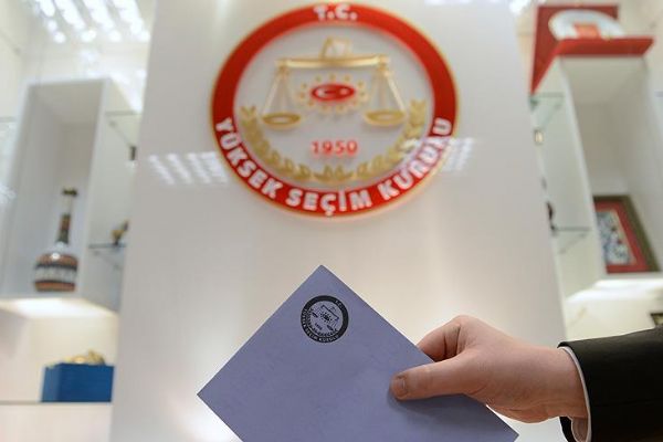 Aday listelerinde son saatlere girildi