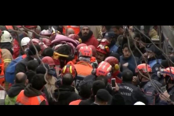 Kartaldaki enkazdan kurtarılan küçük Havva hayali,0 bahçeli bir ev