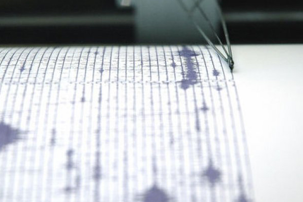 Endonezya'da deprem