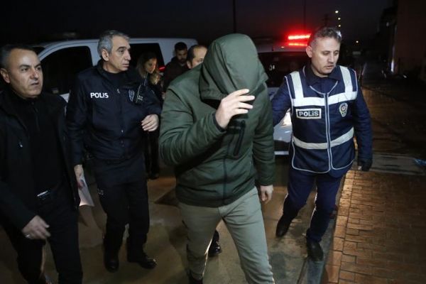 Yasa dışı bahis örgütü vatandaştan banka hesabı kiralamış