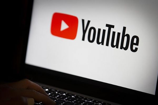 Teknoloji dünyasının parlayan yıldızı: YouTube kanalları