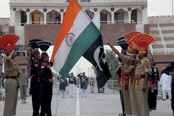 Hindistan'dan Pakistan'ın teklifine ret