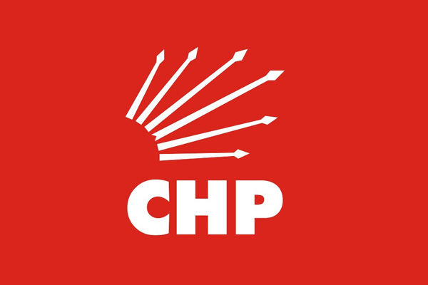CHP’de toplu istifa
