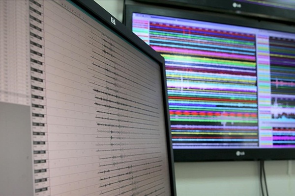 Japonya'da 5,7 şiddetinde deprem