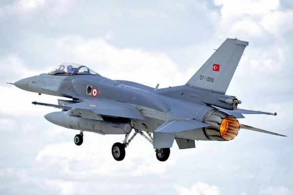 TSK'daki pilot açığını kapatmak için görev süreleri uzatıldı