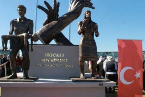 Hocalı katliamı üzüntüyle anıldı